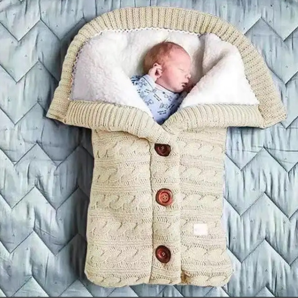 GENDER NEUTRAL BABY SLEEPING BAG